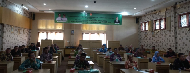 Bupati Batanghari Penepatan Kepala OPD Cari Yang Terbaik dari Yang Baik
