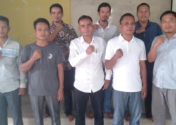 Tiga Calon Kades Desa Pelayangan Kecamatan Muara Bulian Tanda Tangani Kesepakatan Tatib Kampanye