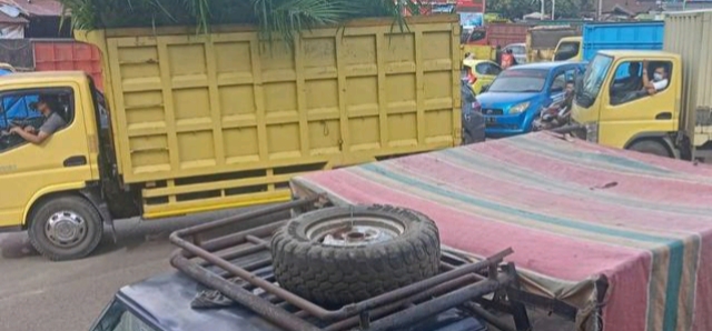 Sepekan Terakhir Warga Masyarakat Pengguna Jalan Kembali Terbelenggu Arus Kemacetan Panjang