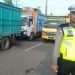 Puluhan Truck Bernomor Lambung Melintas Di Jalan Jend Sudirman Muara Bulian