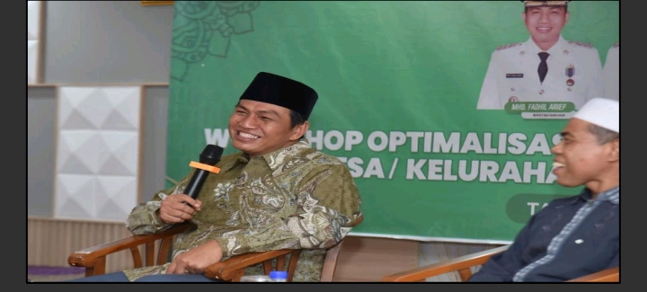 Bupati Batang Hari Menjadi Pemateri sekaligus menutup Workshop Da’i Desa/Kelurahan Se – Kabupaten Batang Hari