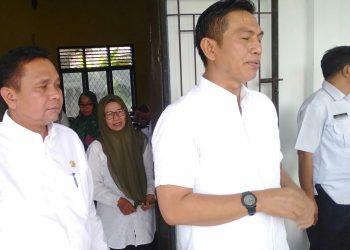 Hari Pertama Masuk Kerja Usai Cuti Dan Libur Bersama Hari Raya Idulfitri 1444 H Bupati Batanghari Sidak Ke Dinas PDK