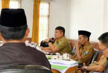 Kepala BEKAUDA “Tesar Arlin ” Dicecar Beberapa Pertanyaan Dalam RDP DPRD Batanghari