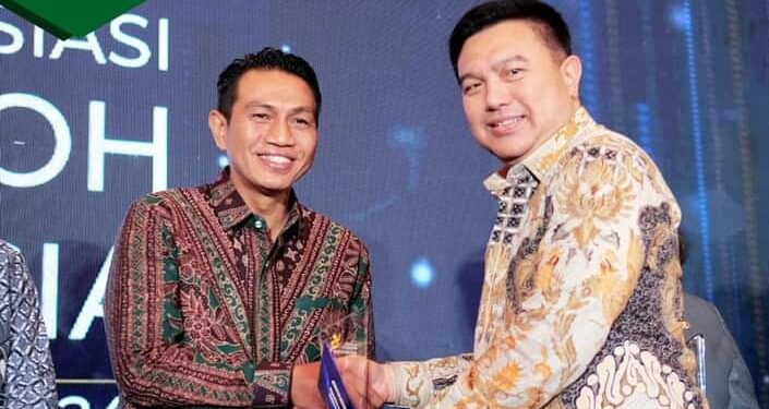 Mhd.Fadhil Arief Kembali Sabet Penghargaan Pemimpin Daerah Terbaik