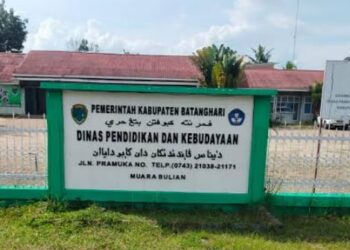 Sekdis PdK Berulah : Kepala Sekolah SD/SMP Di Kabupaten Batanghari Curhat Ke Bupati